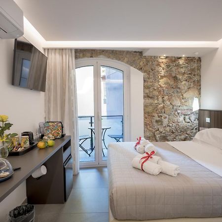 Taormina Charming Rooms Buitenkant foto