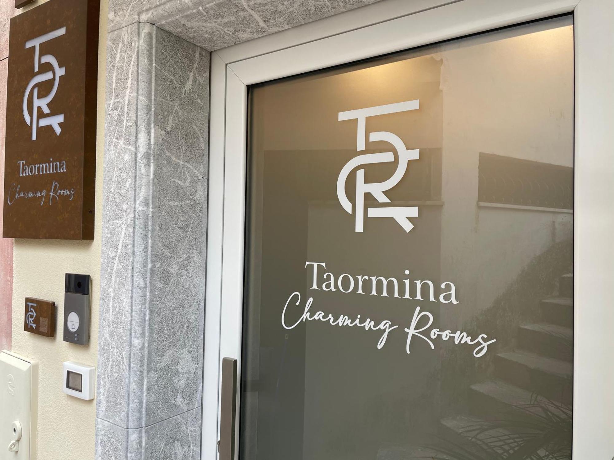 Taormina Charming Rooms Buitenkant foto